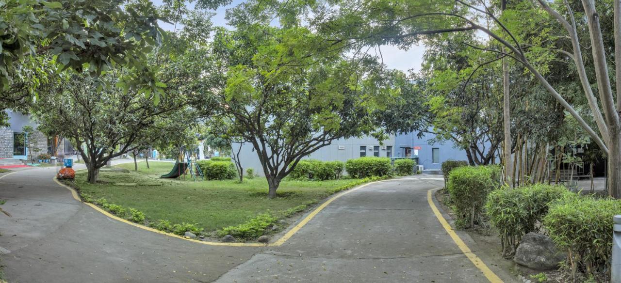 Club Mahindra Corbett Hotel Garjia Exterior photo