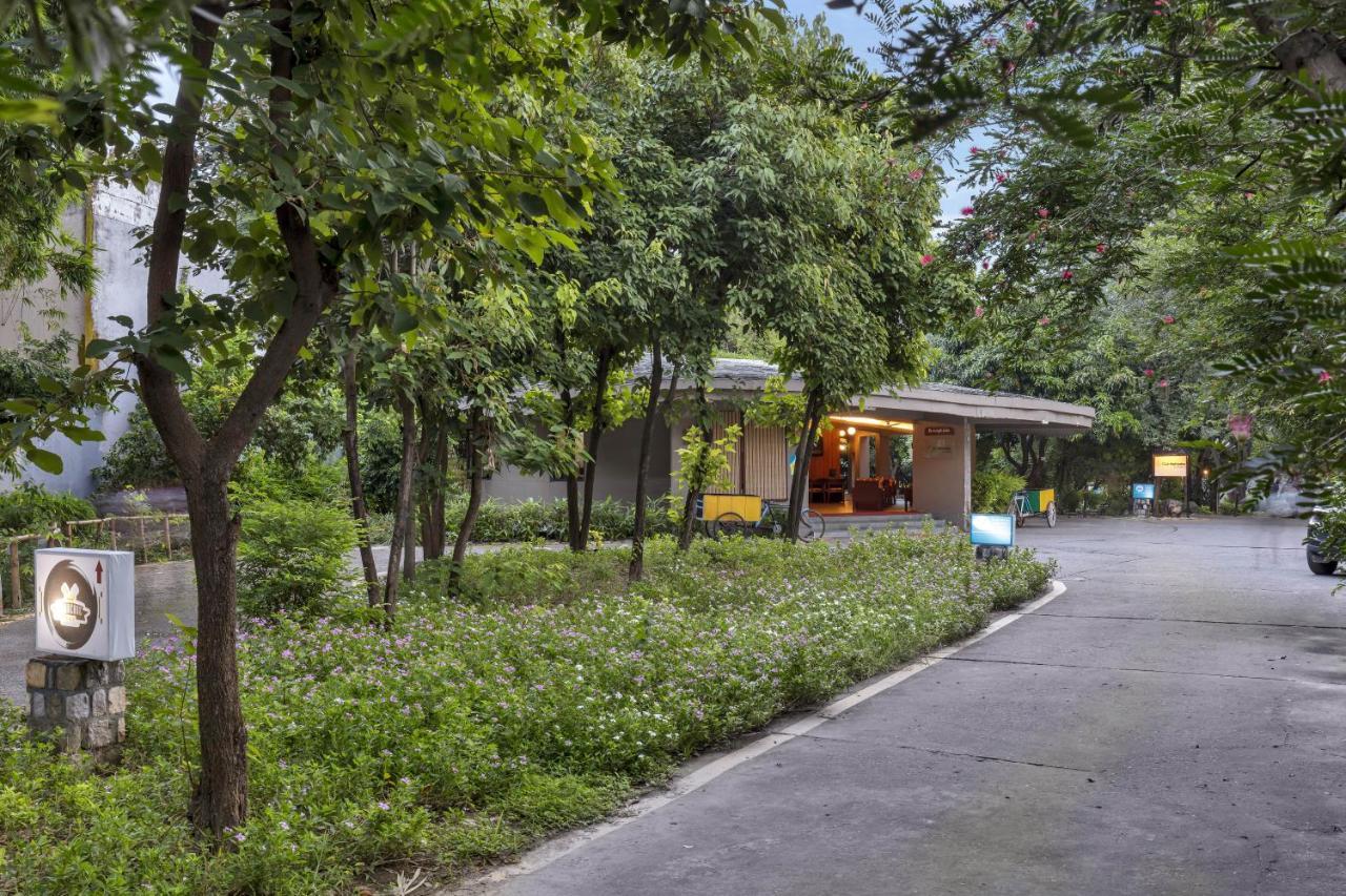 Club Mahindra Corbett Hotel Garjia Exterior photo